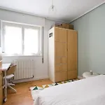 Bright And Peaceful Garden Near Areeta Metro Bilbao Appartement *