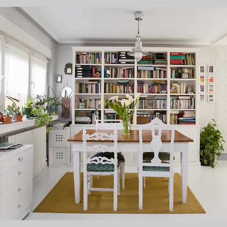 Apartment Lovely In *