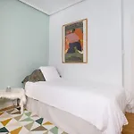 Apartment Bright And Peaceful Garden Near Areeta Metro Bilbao